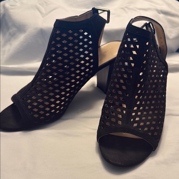 Liz Claiborne Black Mesh Heels with Open-Toe Design - Picture 1 of 4